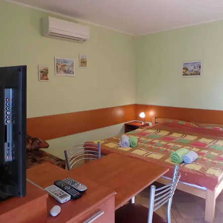 In Luka - Istrien 8881 Апартаменты Пломин
